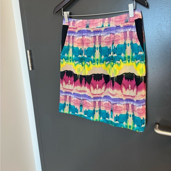Sandro size 6 EUC Vibrant Patterned Mini Skirt - Picture 2 of 14